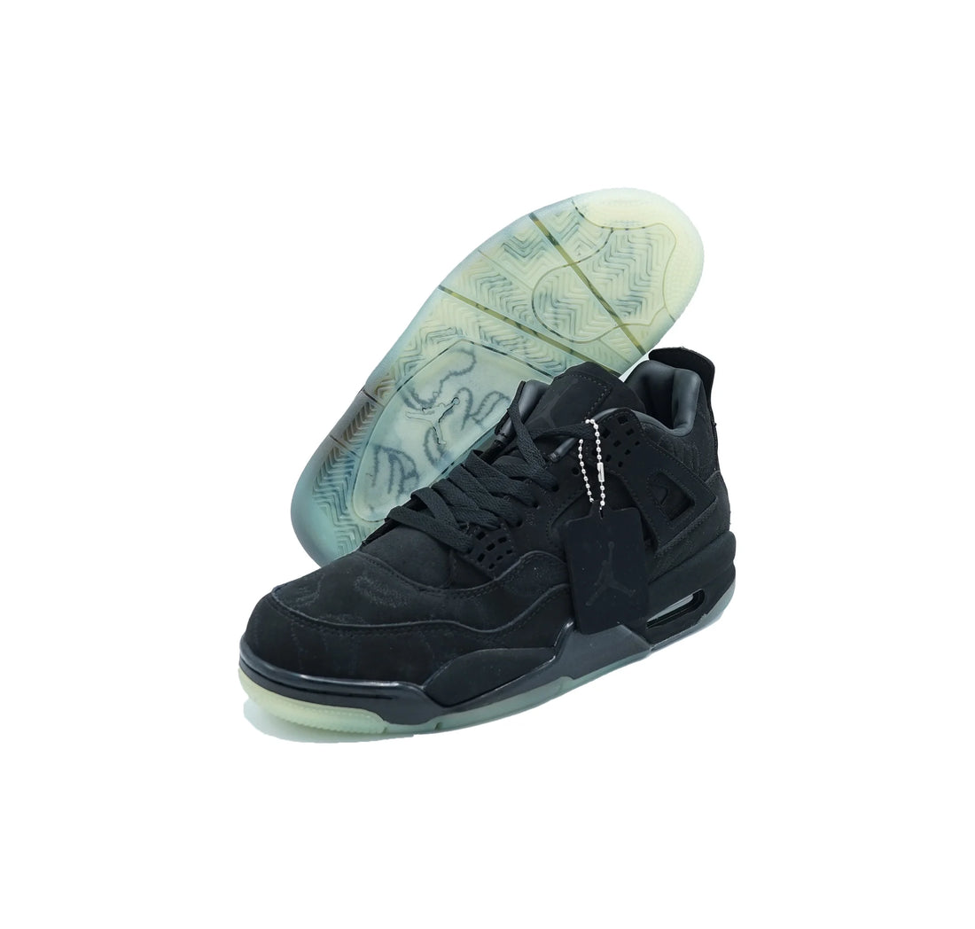 AJ 4 Retro (Triple Black)